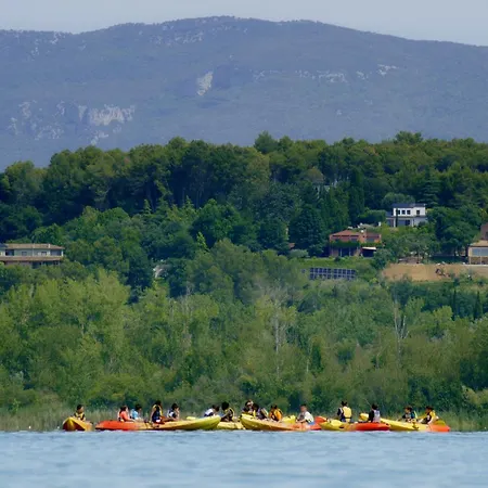 El Llac De Banyoles Kemp Porqueres
